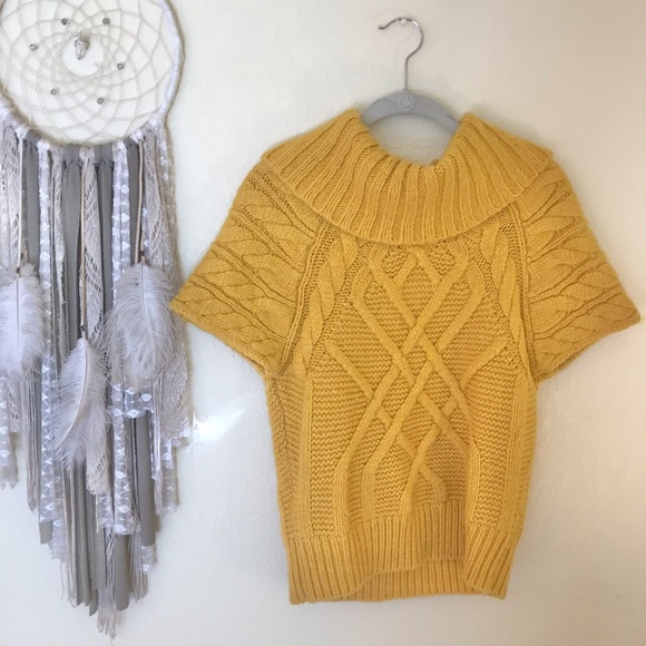 LOFT Sweaters - Loft- mustard yellow sweater